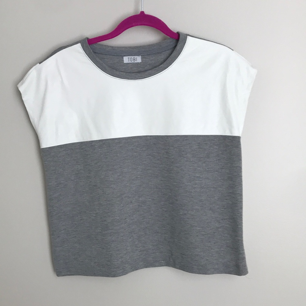 Heather grey and white leather T shirt
